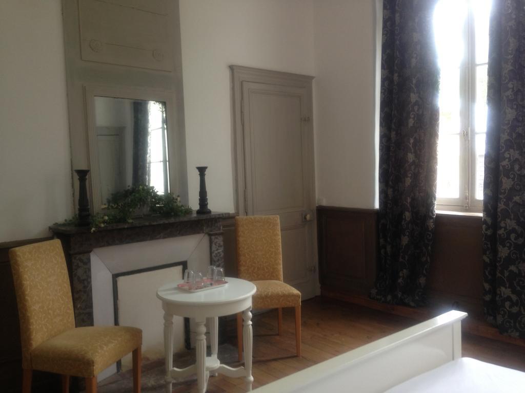 Le Chateau De Grèges Habitación foto